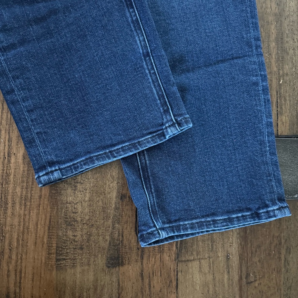 Quince stretch patch pocket cropped wide leg Jeans in dark wash - Picture 9 of 15